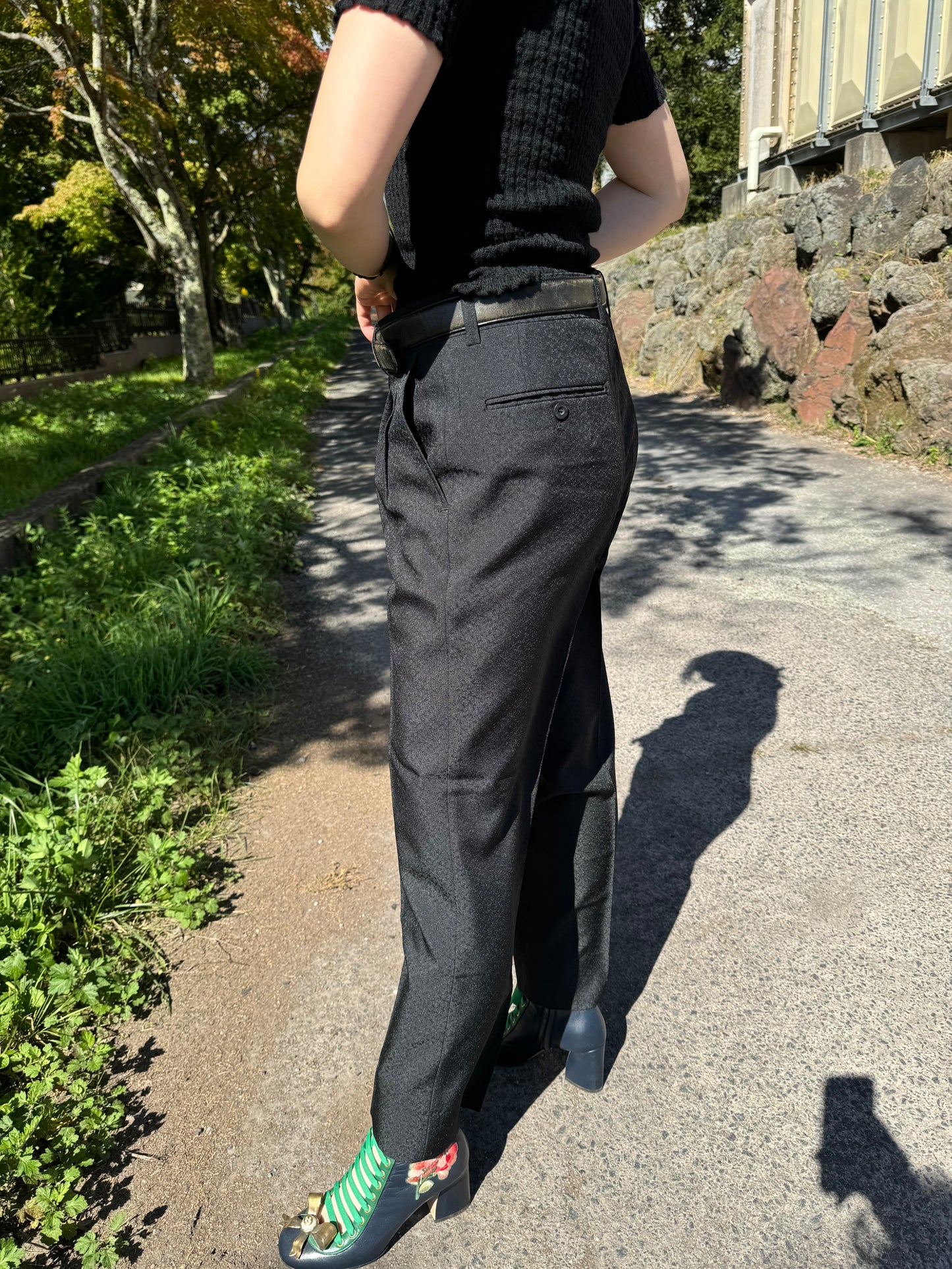 No.0902  Black golf pants with embroidery